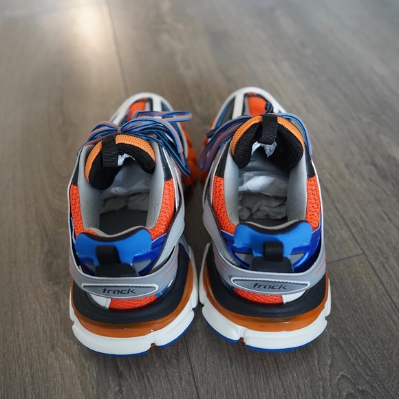 Balenciaga track sneakers - Picture 4 of 16